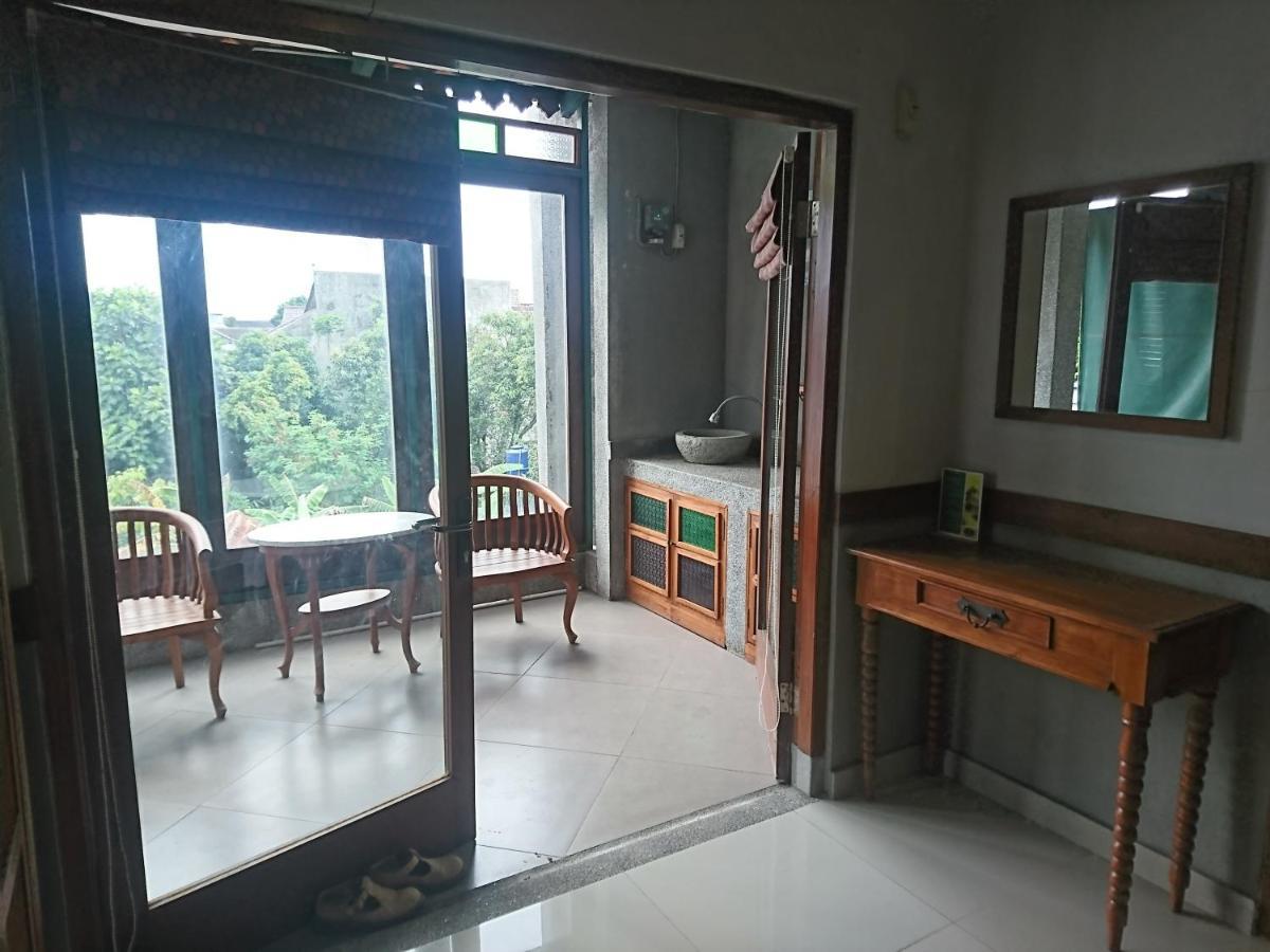 Dalem Arum Bandung Exterior foto